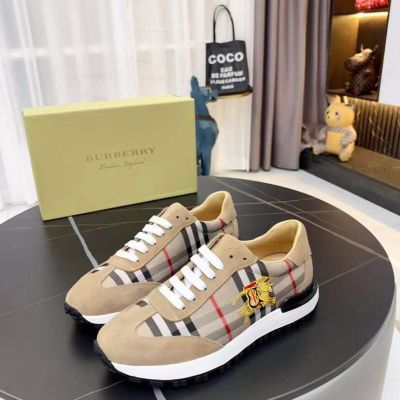  Best Price Burberry Vintage Check Suede Leather Classic Logo Embroidery Trimming Male Beige Shoes