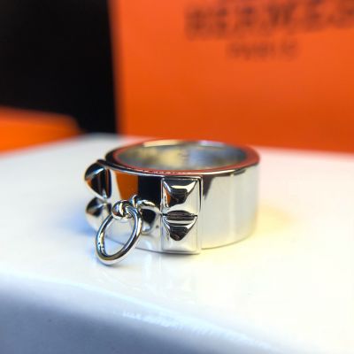 Celebrity Same Hermes Collier De Chien Studs Design Females Sterling Silver Wide Collar Ring H106513B 00050