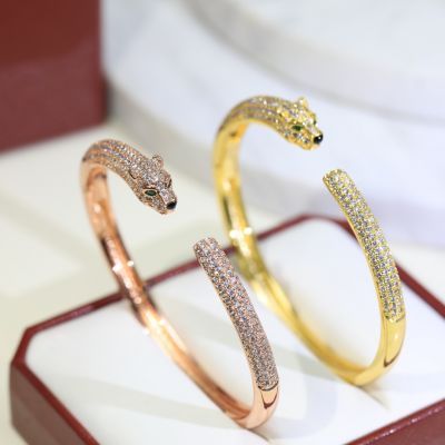  PanthèRe De Cartier Narrow Ladies Half Pave Diamond Open Design Rose/Yellow/White Gold Bracelet Best Discount Jewelry N6718217/N6718117