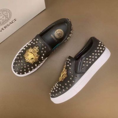 2021 Best Popular Versace Gold Medusa Embroidery Silver Studs Men Black Calfskin Leather  Loafers