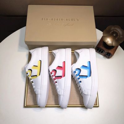 Spring/Fall Classic Style Burberry Logo Print White Leather Sneakers For Mens & Womens Three Colors 40762151/40762171