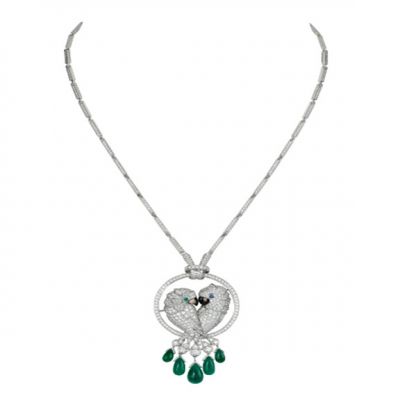 Cartier Les Oiseaux Liberes Necklace Two Crystals Parrots Pendant Green Gemtones Tassels Luxury Style Celebrities HP300100