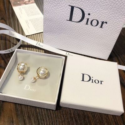 Christian Dior Elegant Tribales Pearl Gold-plated Ear-studs tion Sale In UK For Women 