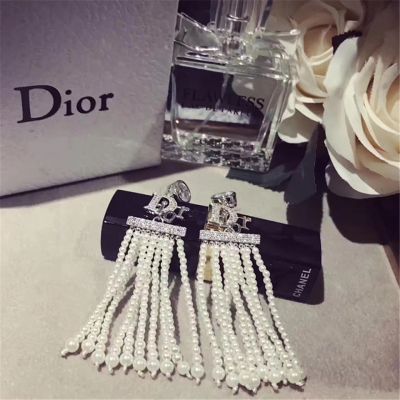 Christian Dior Pearls Tassel Drop Earrings Paris Fashion Show Dinner Party Hot Sale Lady Jewelry 