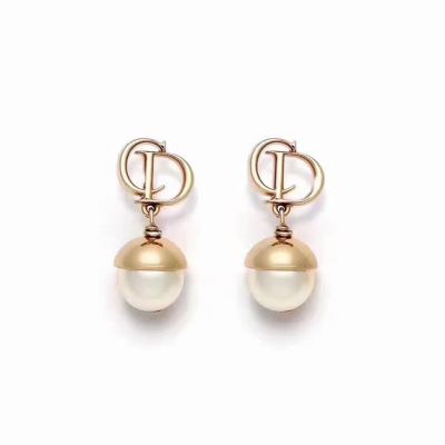 Christian Dior Tribales Gold-tone Finish Pearl Drop Earrings Fashion Elegant Jewelery