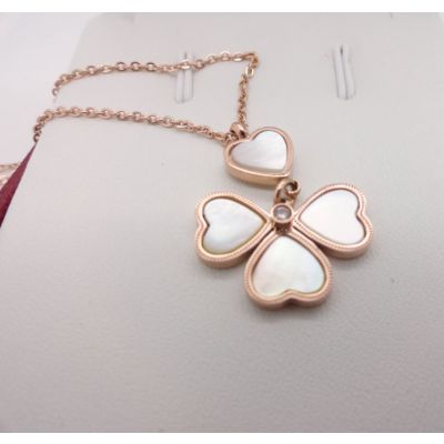 Van Cleef & Arpels Lucky Alhambra Necklace  Pink Gold White Pearl Clover Pendant Online Store